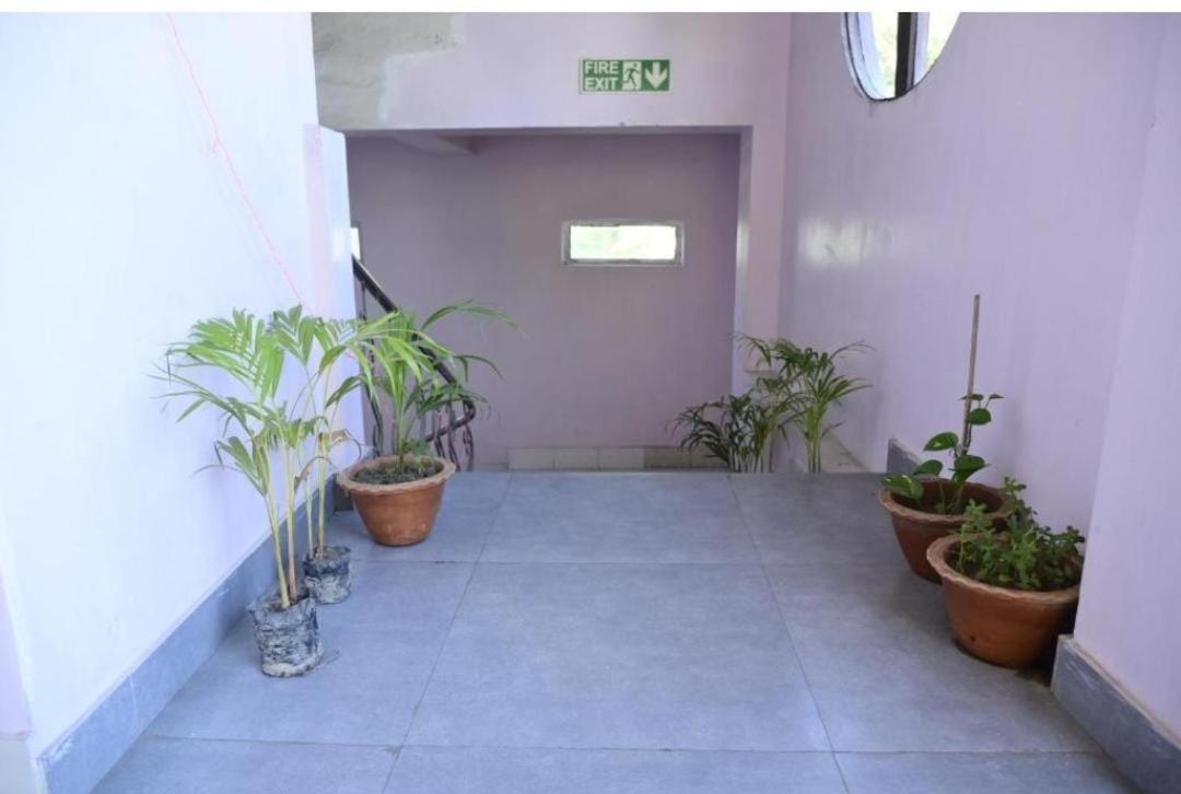 Quarto Inn Guwahati Ngoại thất bức ảnh